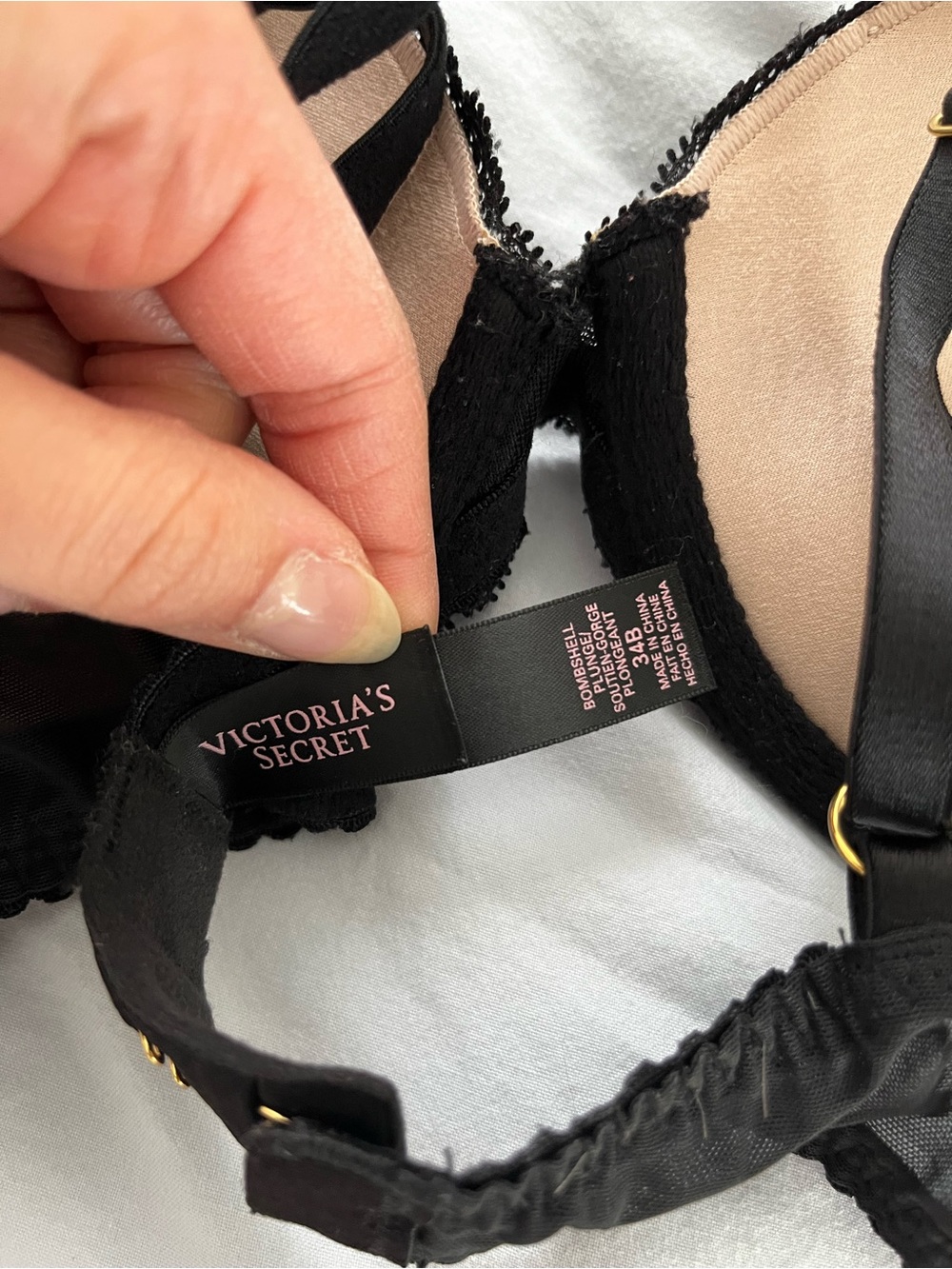 Victoria’s Secret Bombshell Plunge bra - Picture 4 of 4